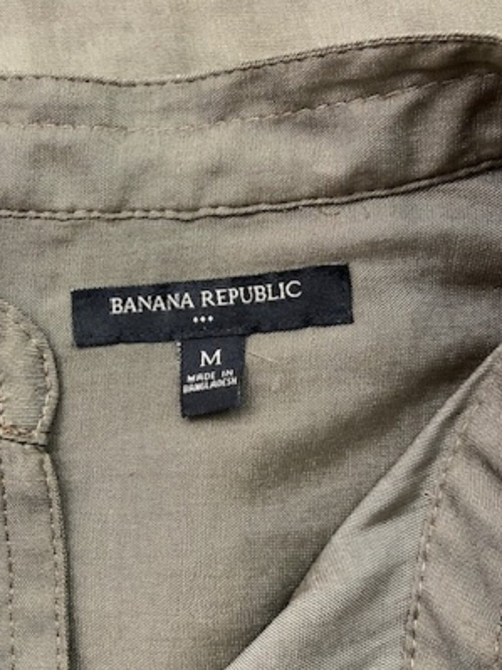 Banana Republic Button Front Top - Picture 4 of 5
